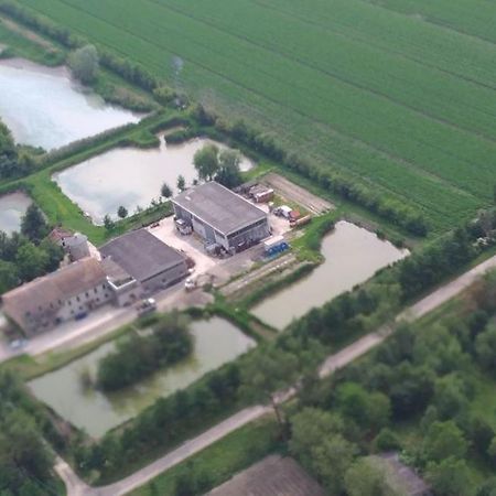 Agriturismo Lucchetta Reggiolo Dış mekan fotoğraf